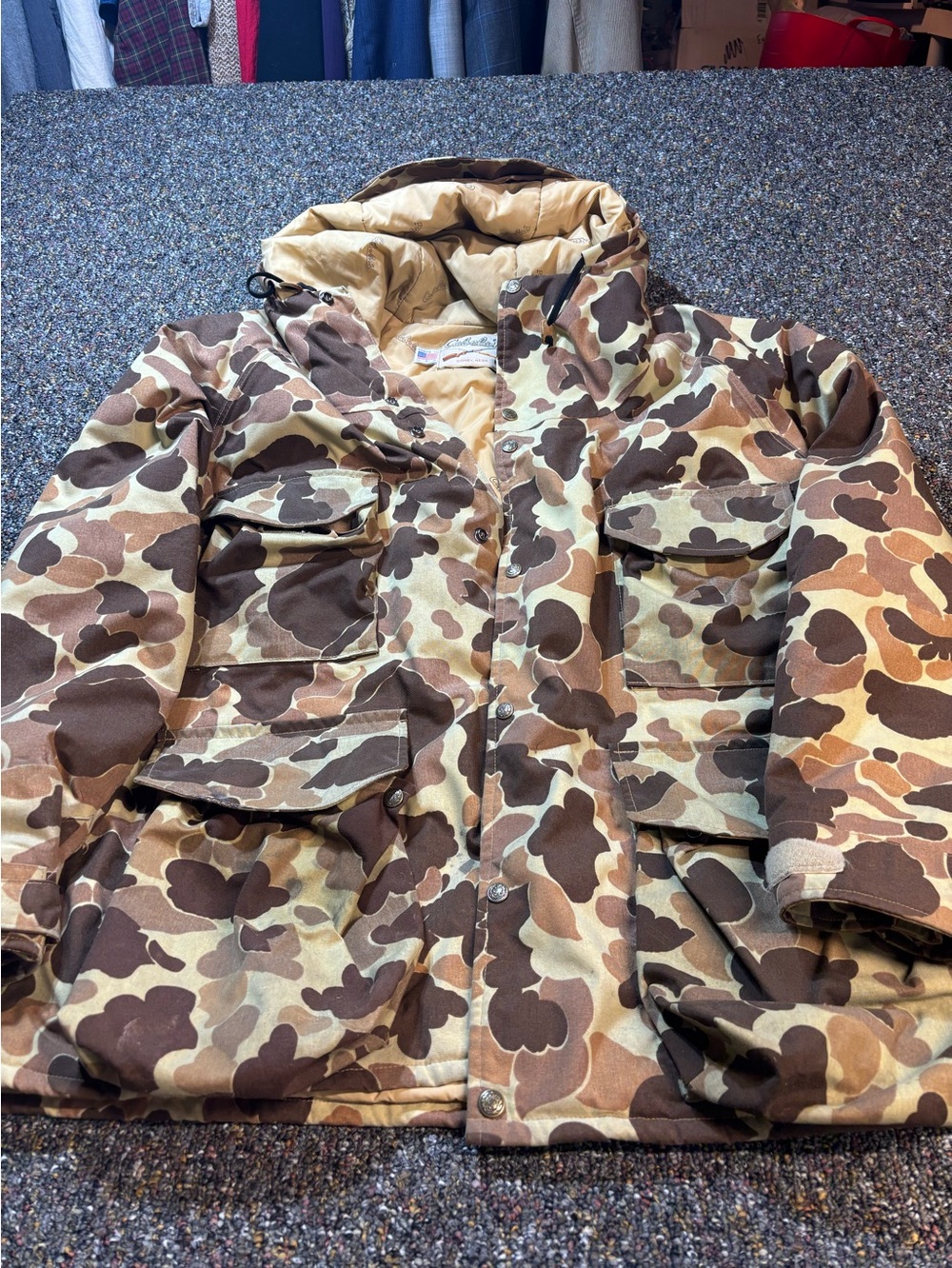 Vintage Cabela's Brown and Tan Camouflage Field Jacket